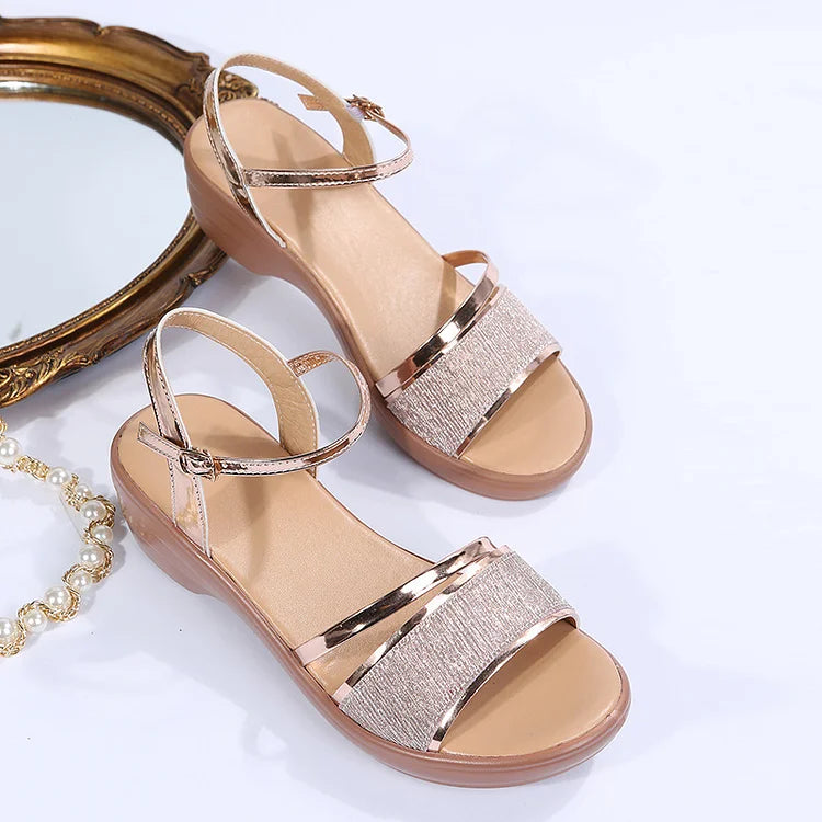 Hana™ - Luxe Orthopedische Sandalen met Sierlijke Kettingdetails