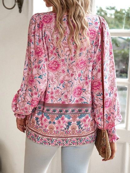 Liora- Stijlvolle blouse met bloemen